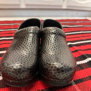 Dansko Black Patterned womens clogs size 38